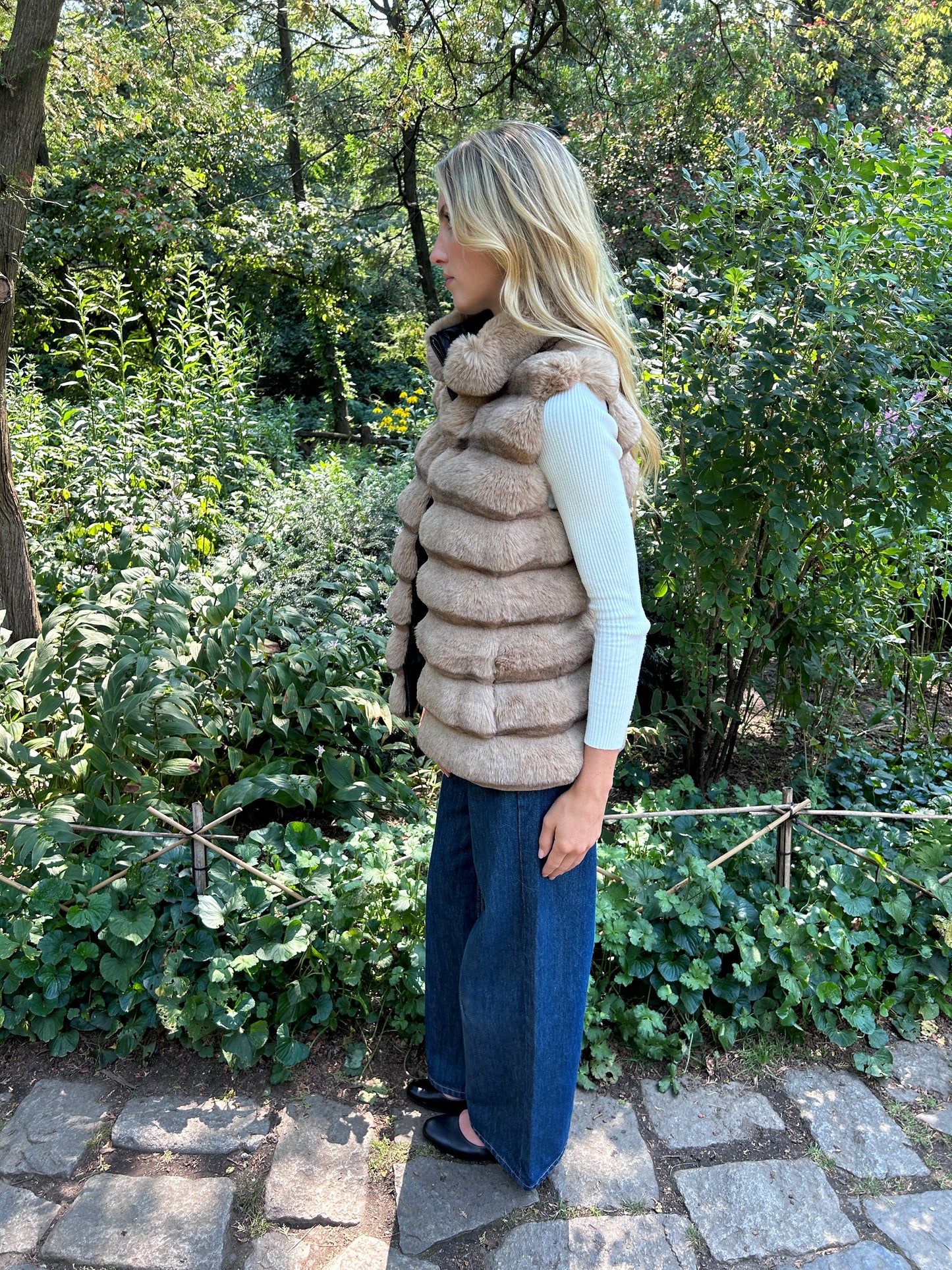 The Bongo Vest Beige