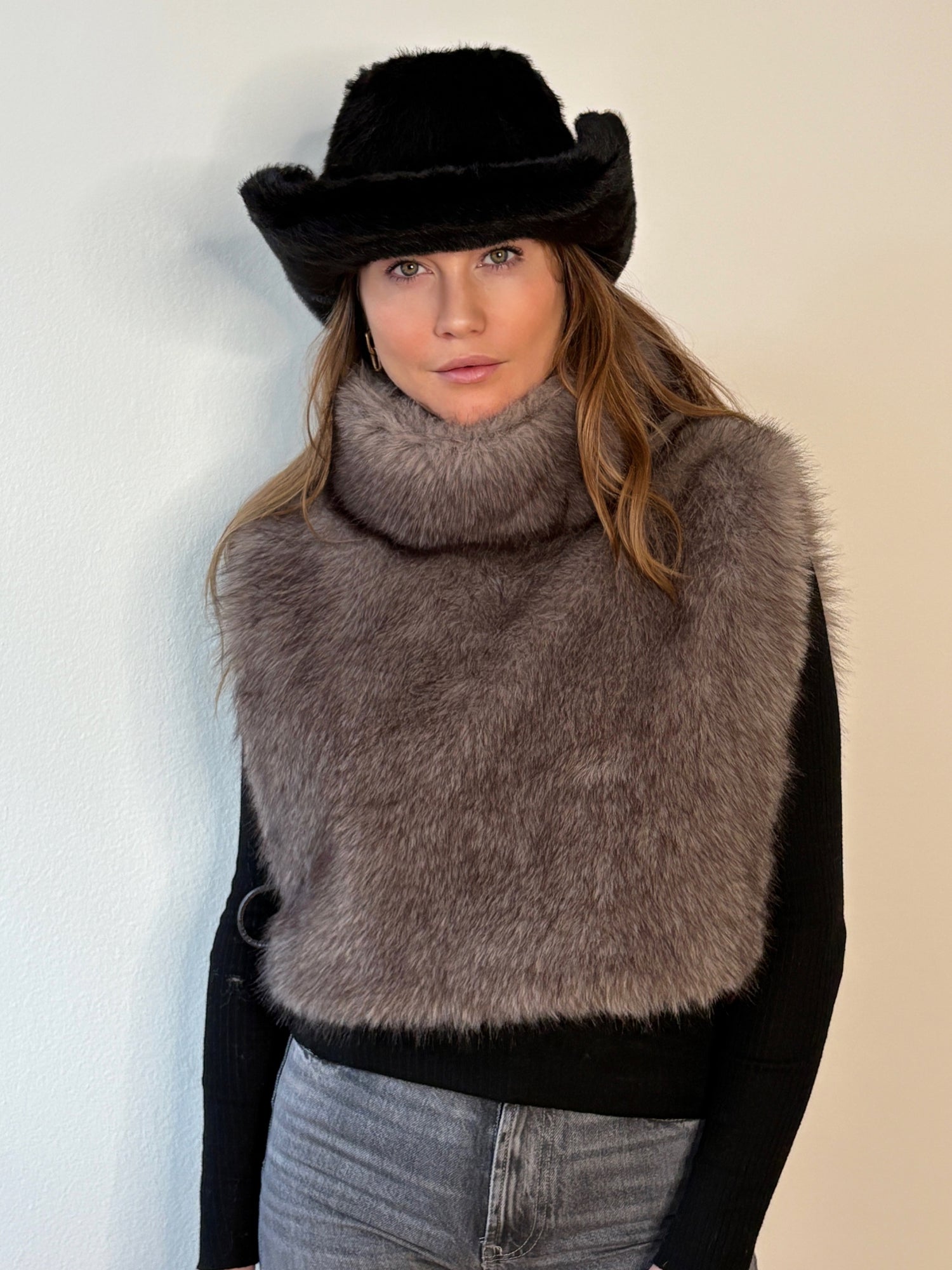 FW25 CARDIGANS,  PULLOVERS &  VESTS